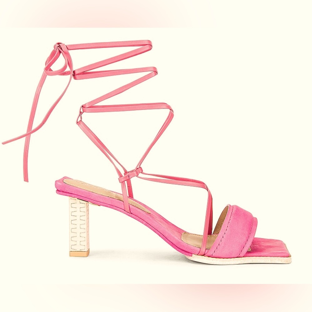 Jacquemus Adour Sandals / 36